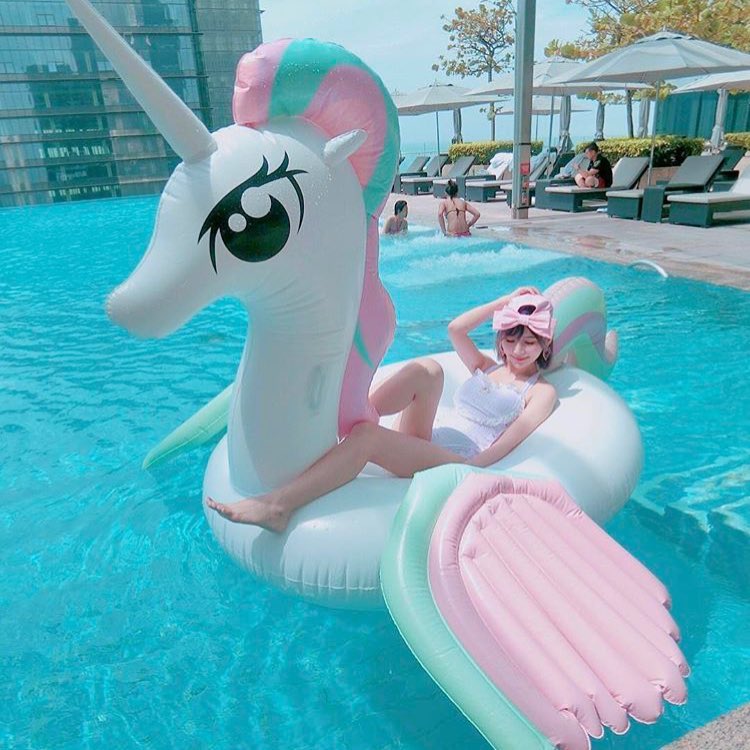 Pastel Pony float